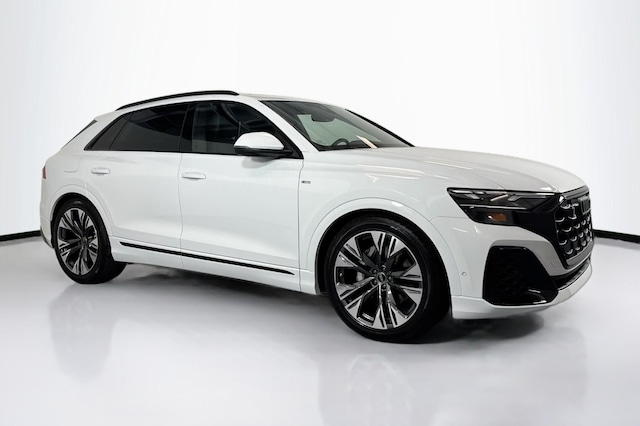 2026 Audi Q8