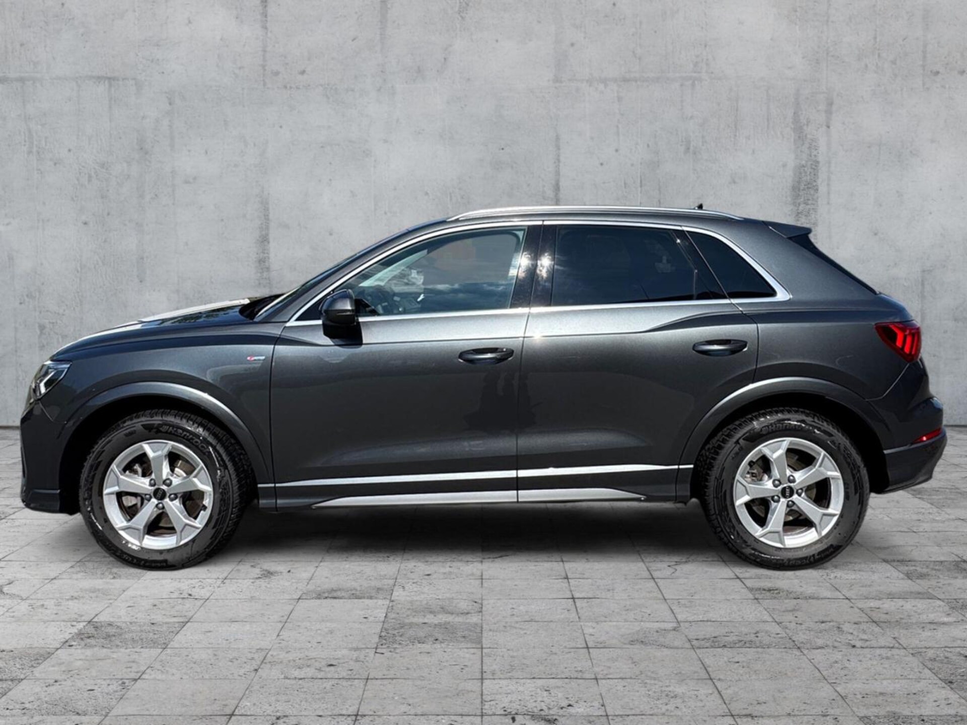 Audi Q3 SUV S line
