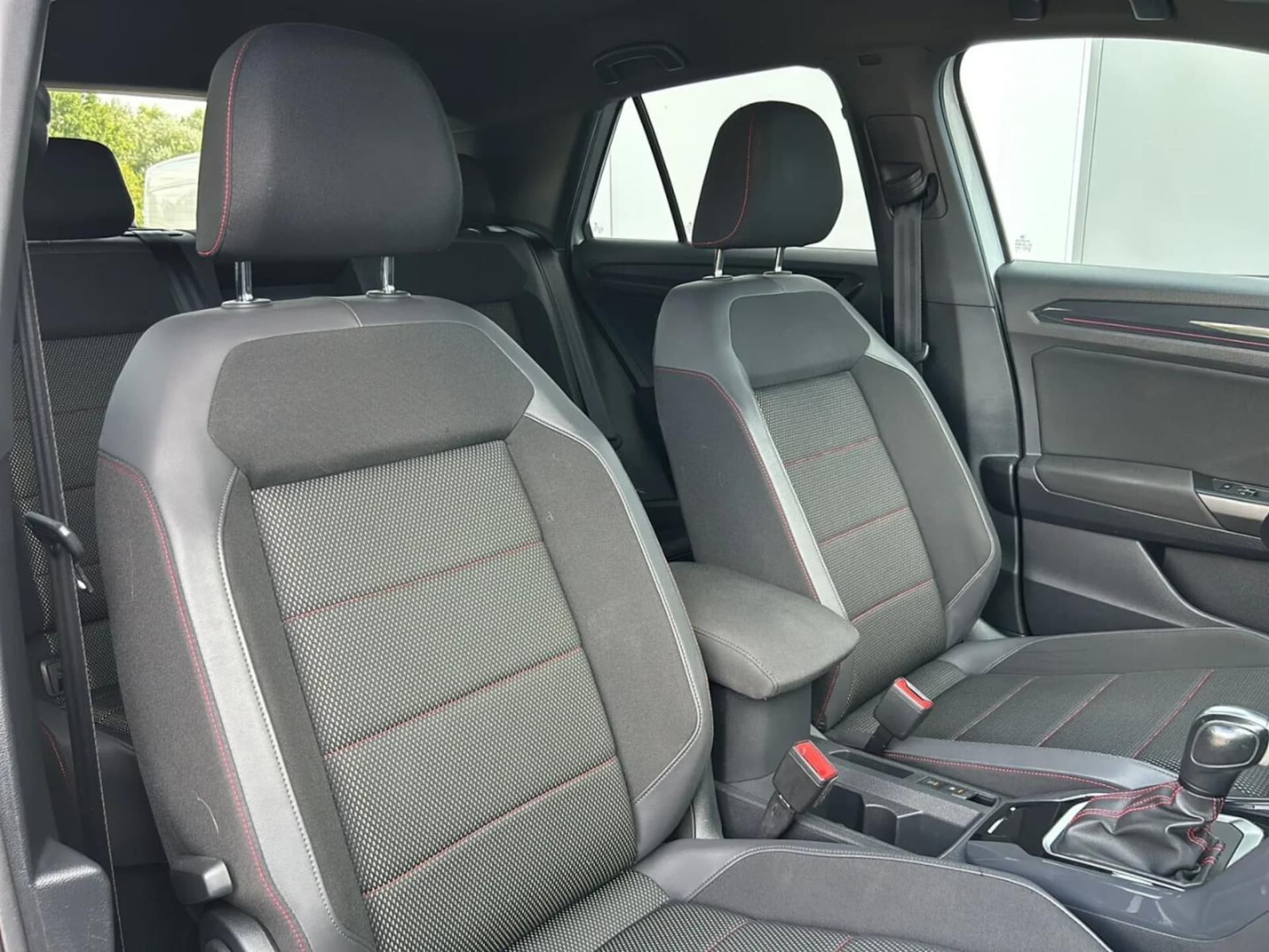 Volkswagen T-Roc Sport