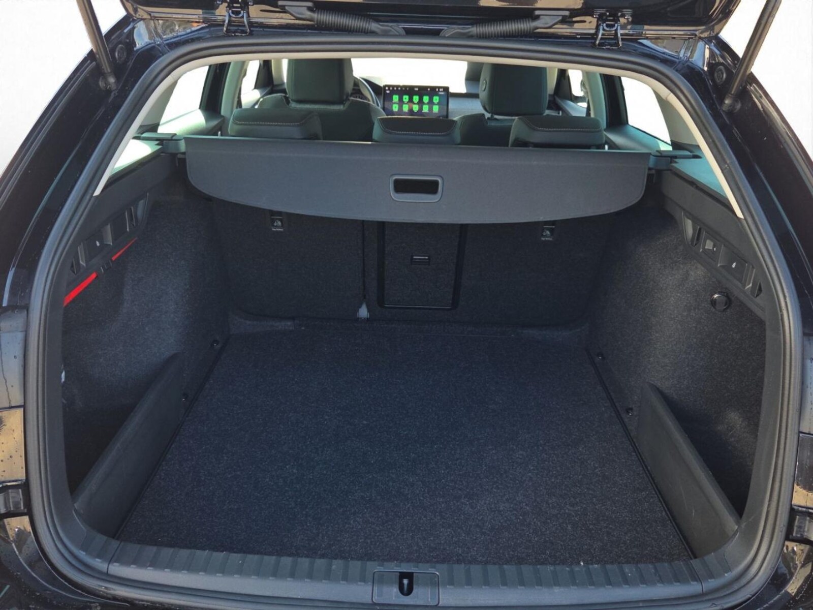 Škoda Octavia Combi – Bild 11