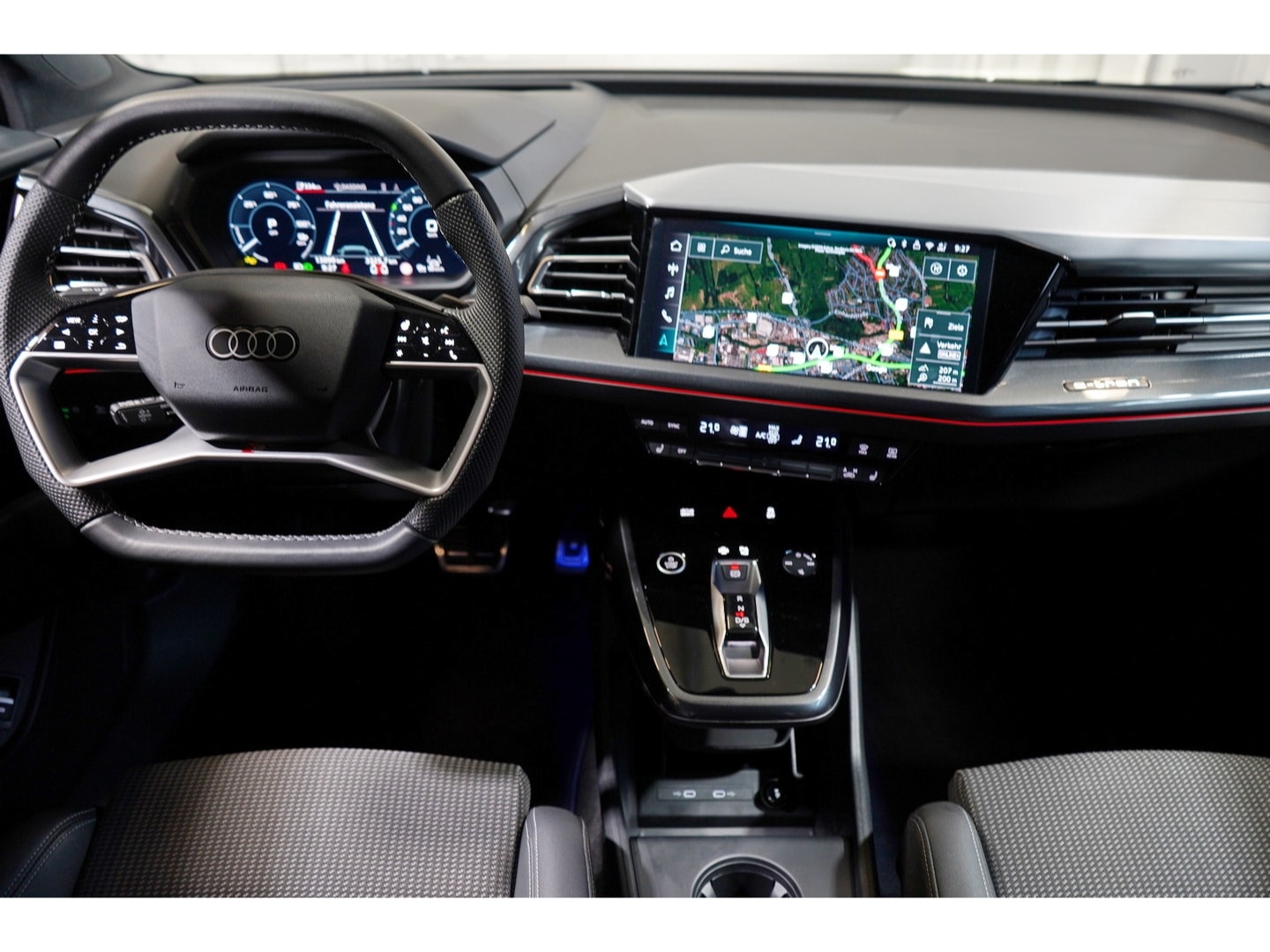 Bild über Audi Q4 e-tron 55 e-tron quattro - für weitere Informationen kontaktieren Sie den Audi Partner