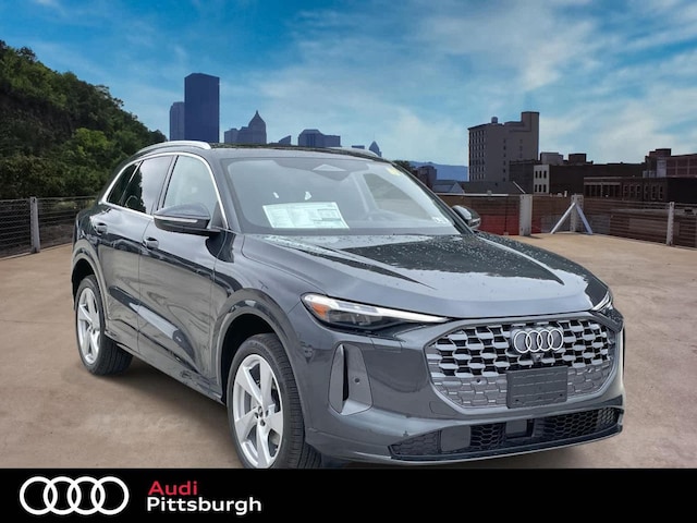 Photo of 2025 Audi Q5