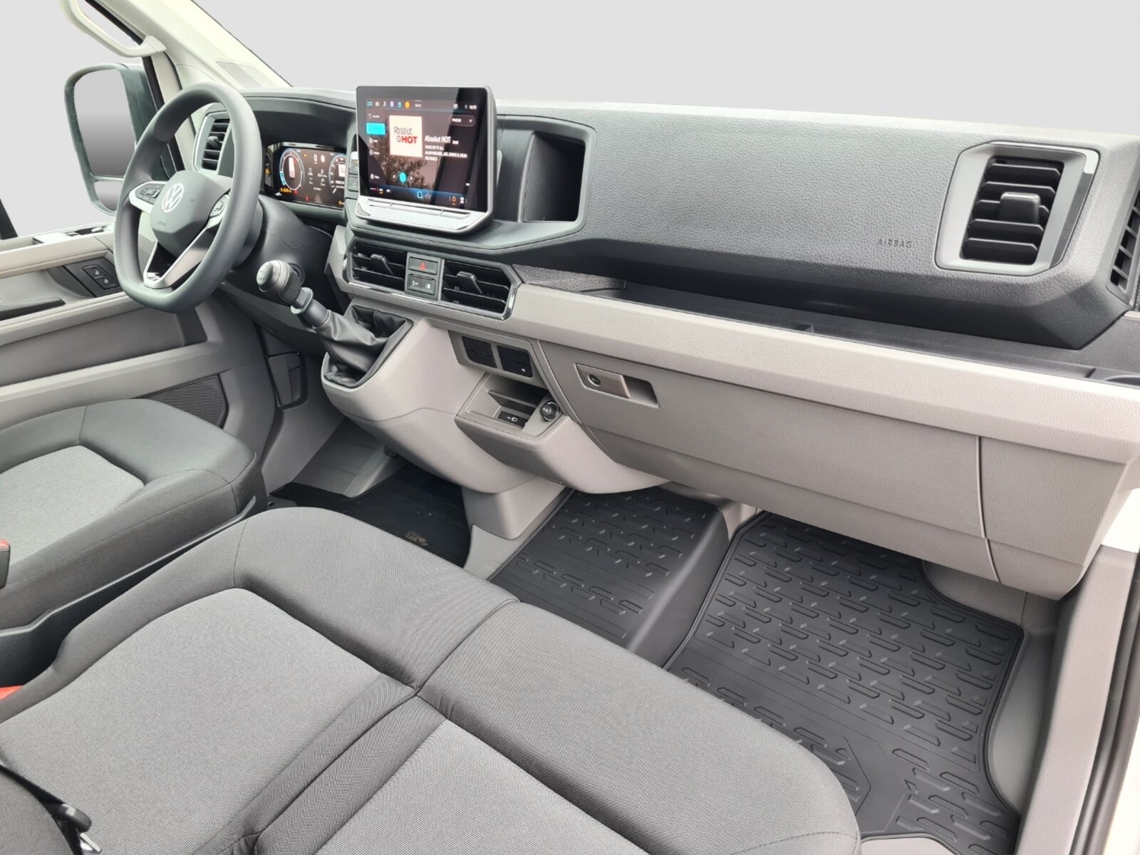 Volkswagen Crafter Kasten mittlerer Radstand – Bild 9
