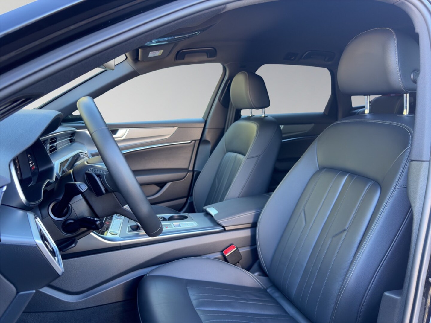 Bild über Audi A6 Avant advanced 40 TDI S tronic - für weitere Informationen kontaktieren Sie den Audi Partner
