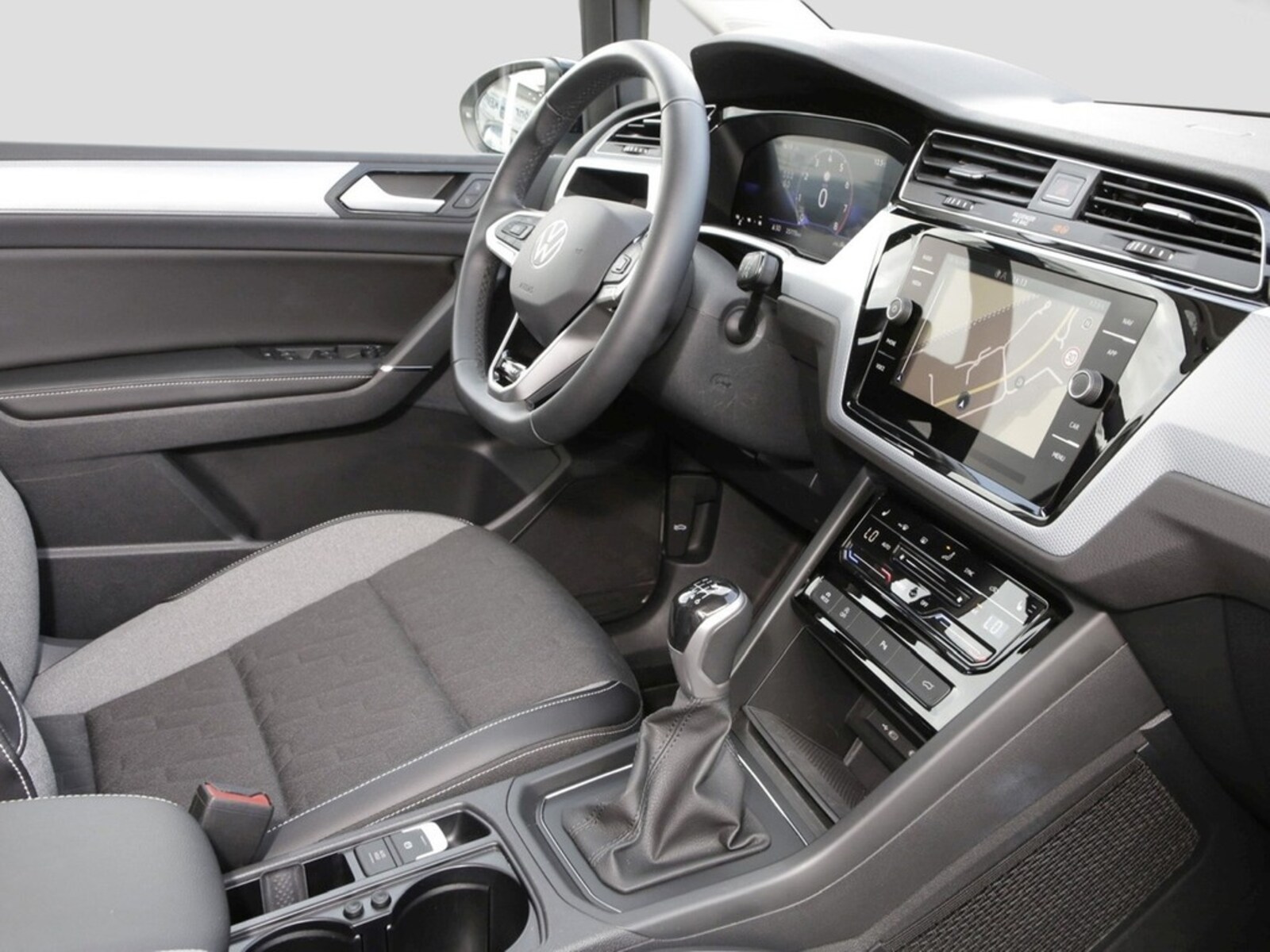 Volkswagen Touran – Bild 9