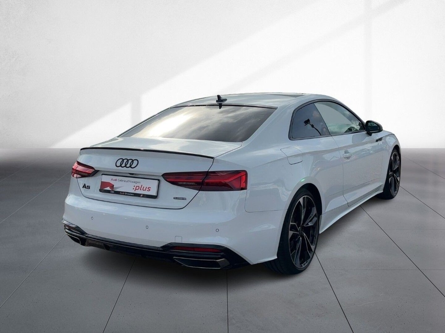 Bild über Audi A5 Coupé S line 40 TFSI quattro S tronic - für weitere Informationen kontaktieren Sie den Audi Partner