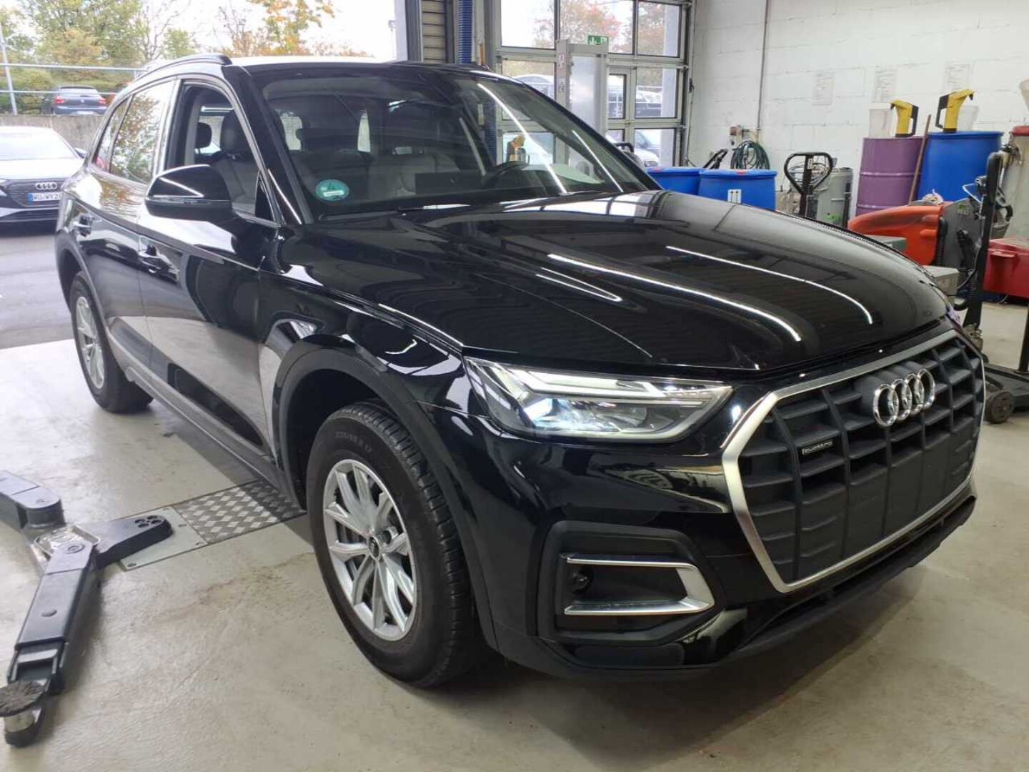 Bild über Audi Q5 40 TFSI quattro S tronic - für weitere Informationen kontaktieren Sie den Audi Partner