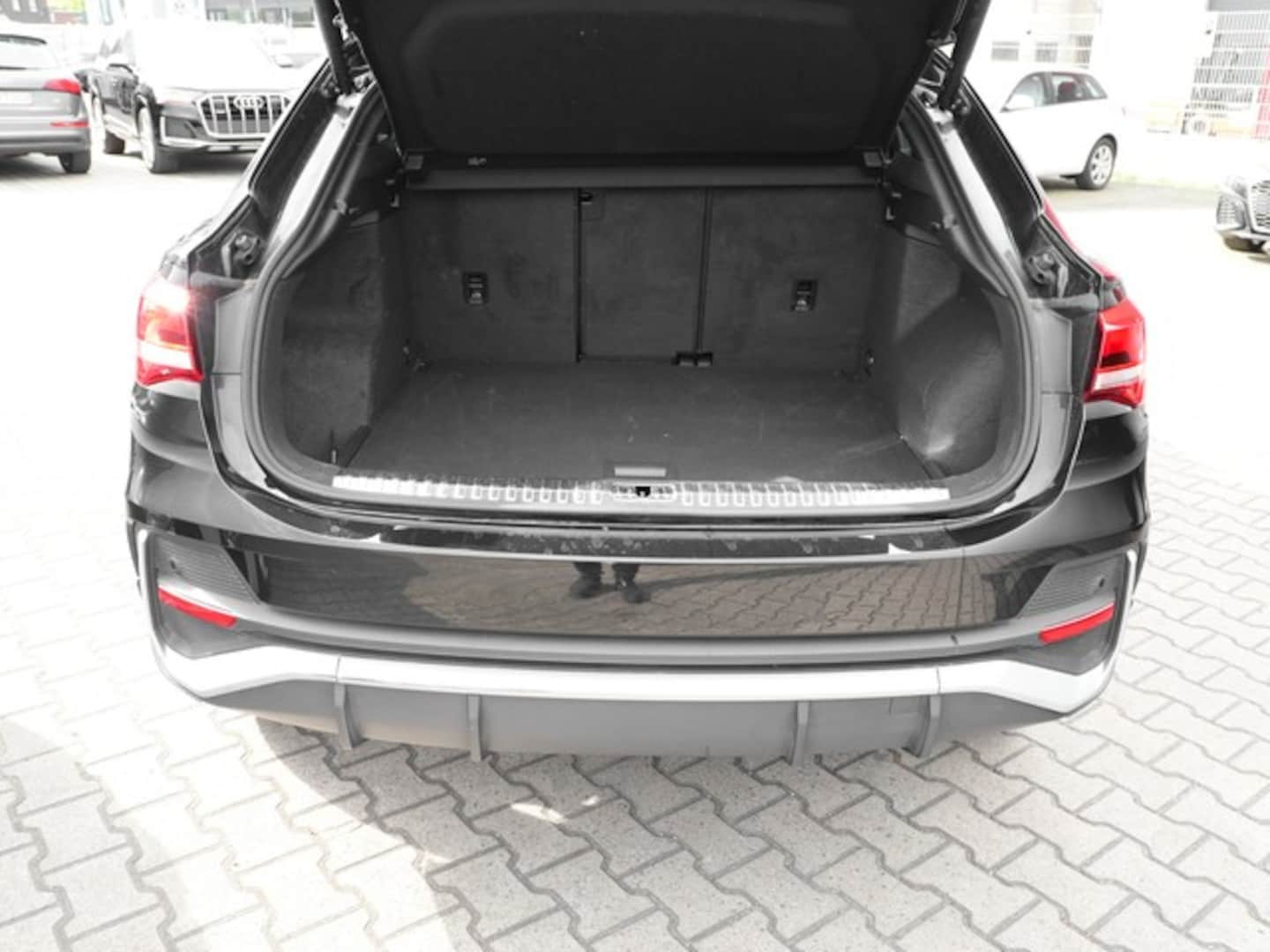 Bild über Audi Q3 Sportback S line 35 TDI S tronic - für weitere Informationen kontaktieren Sie den Audi Partner