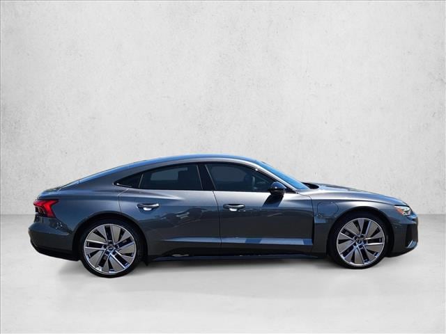 2022 Audi e-tron GT