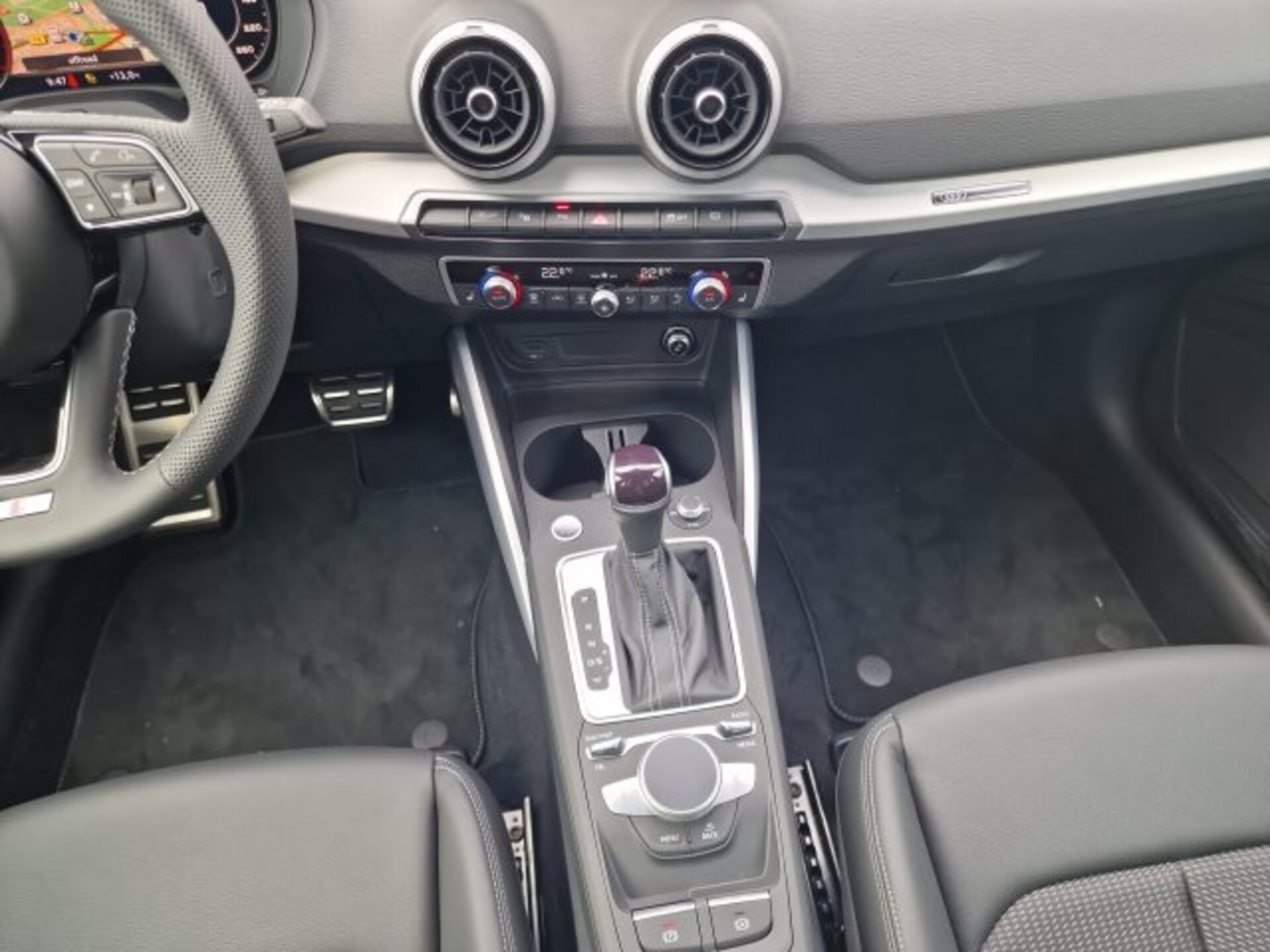Audi Q2 S line
