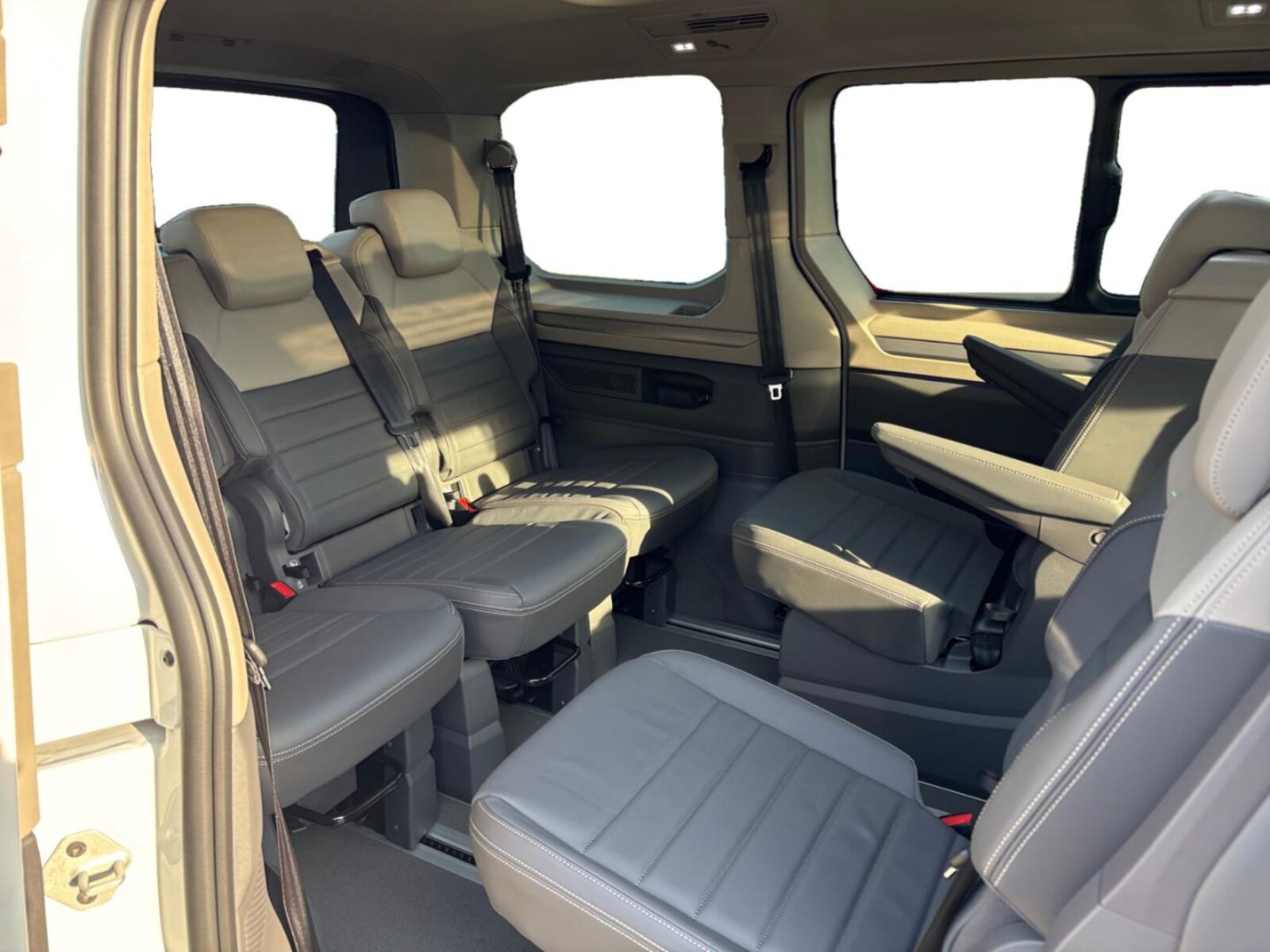 Volkswagen Multivan – Bild 10