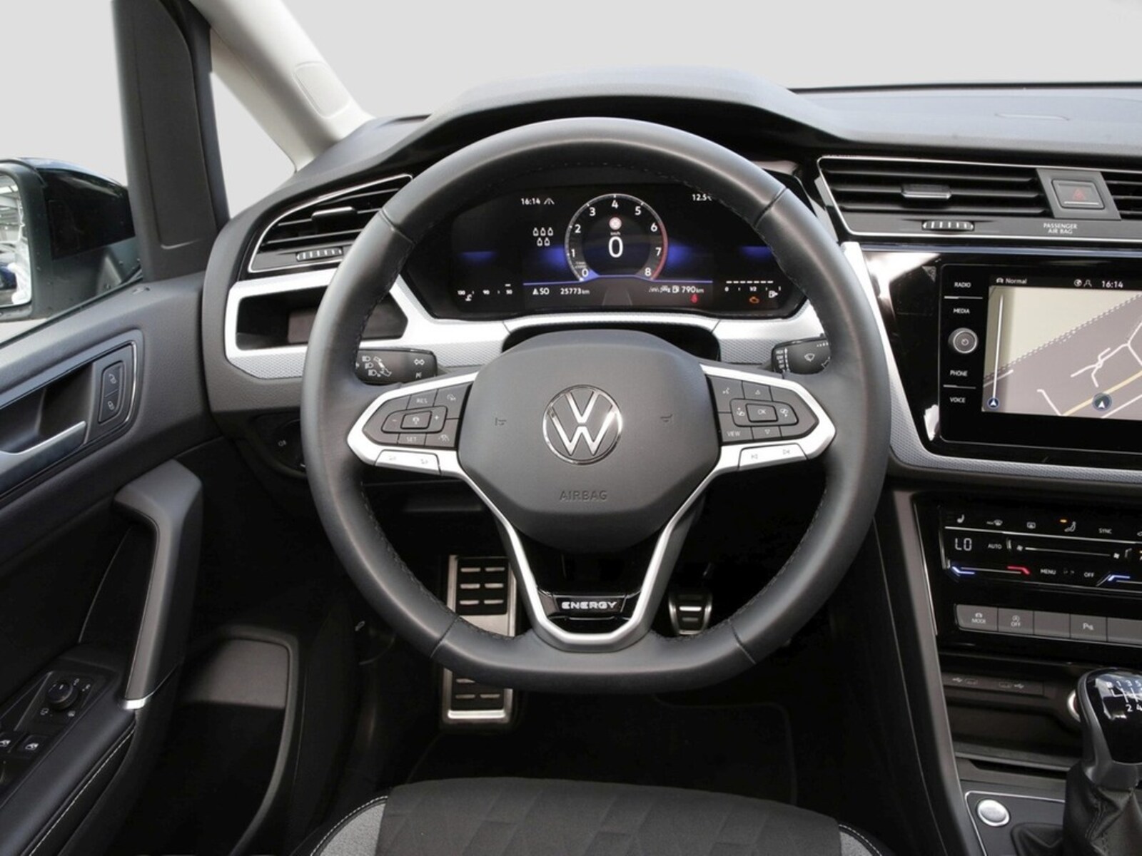 Volkswagen Touran – Bild 15