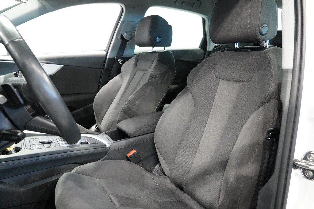 Image about Audi A4 Sedan A4 Sedan 2.0 TDI quattro Proline Sport 190 hk S tronic