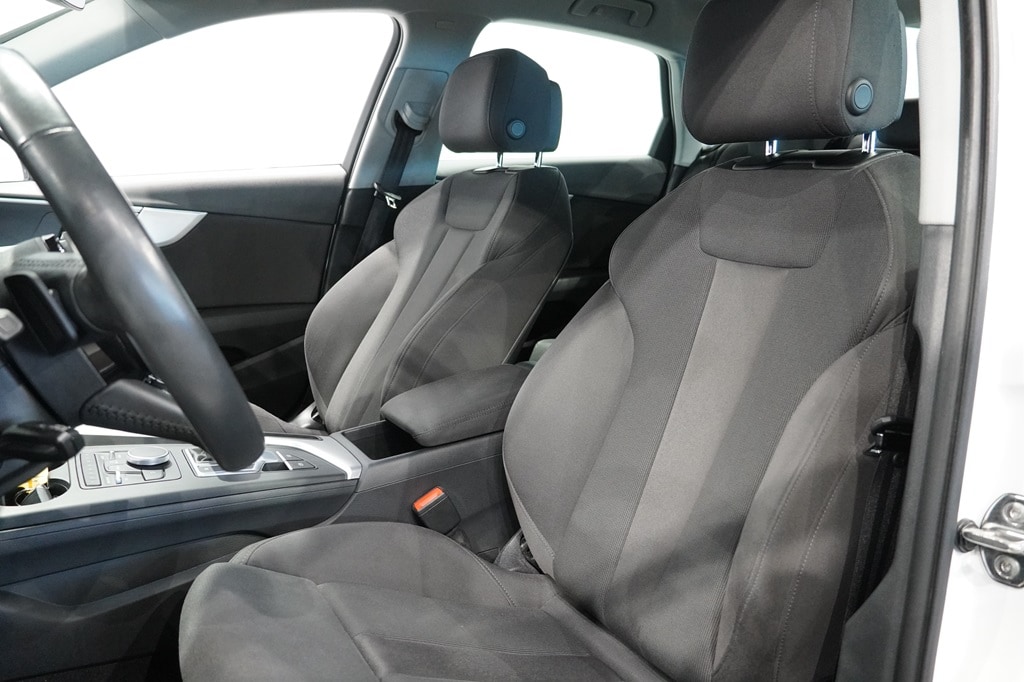 Image about Audi A4 Sedan A4 Sedan 2.0 TDI quattro Proline Sport 190 hk S tronic
