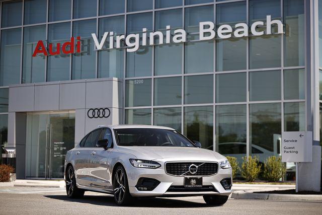 2020 Volvo S90 T6 R-Design AWD's photo