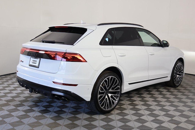 2026 Audi SQ8