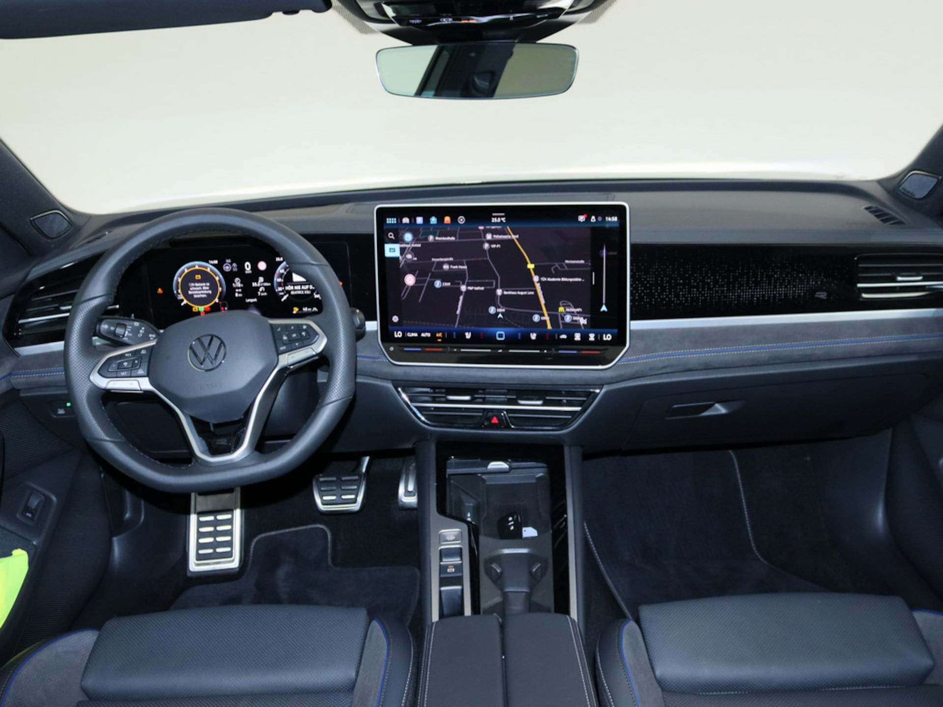 Volkswagen Passat R-Line