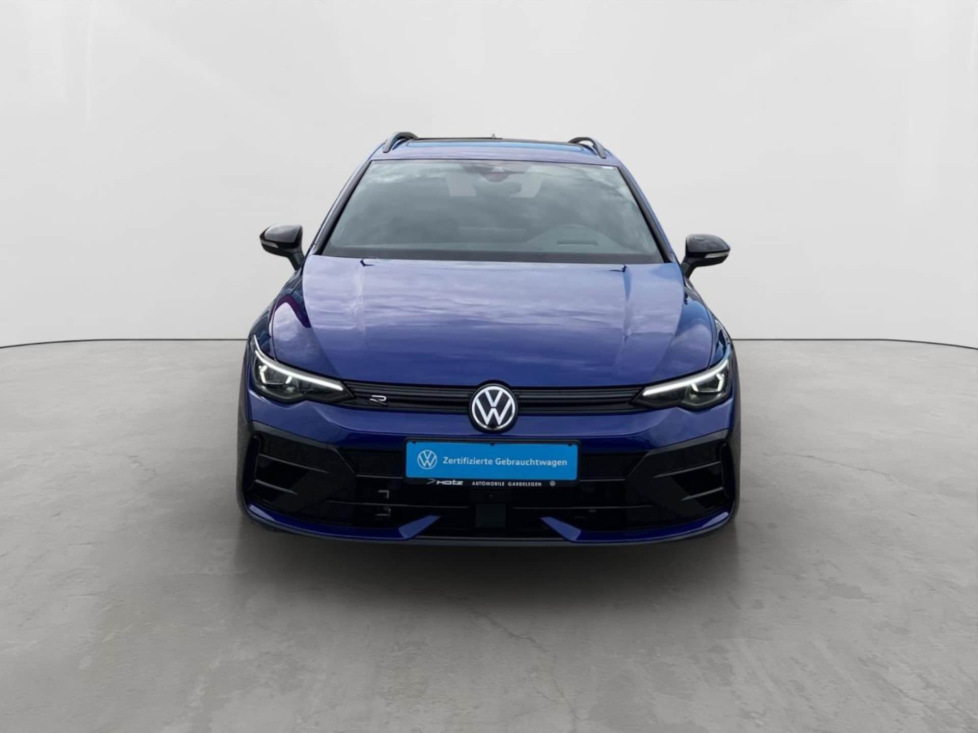 Volkswagen Golf Variant R