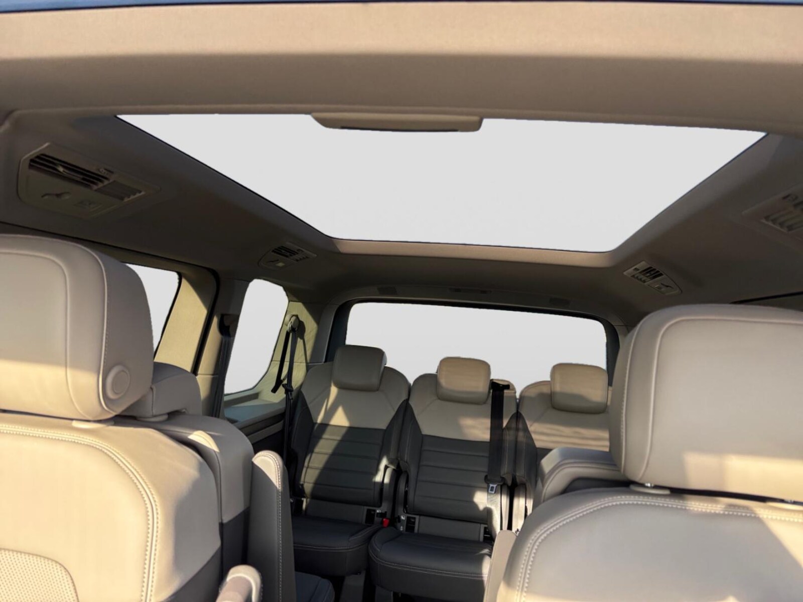 Volkswagen Multivan – Bild 12