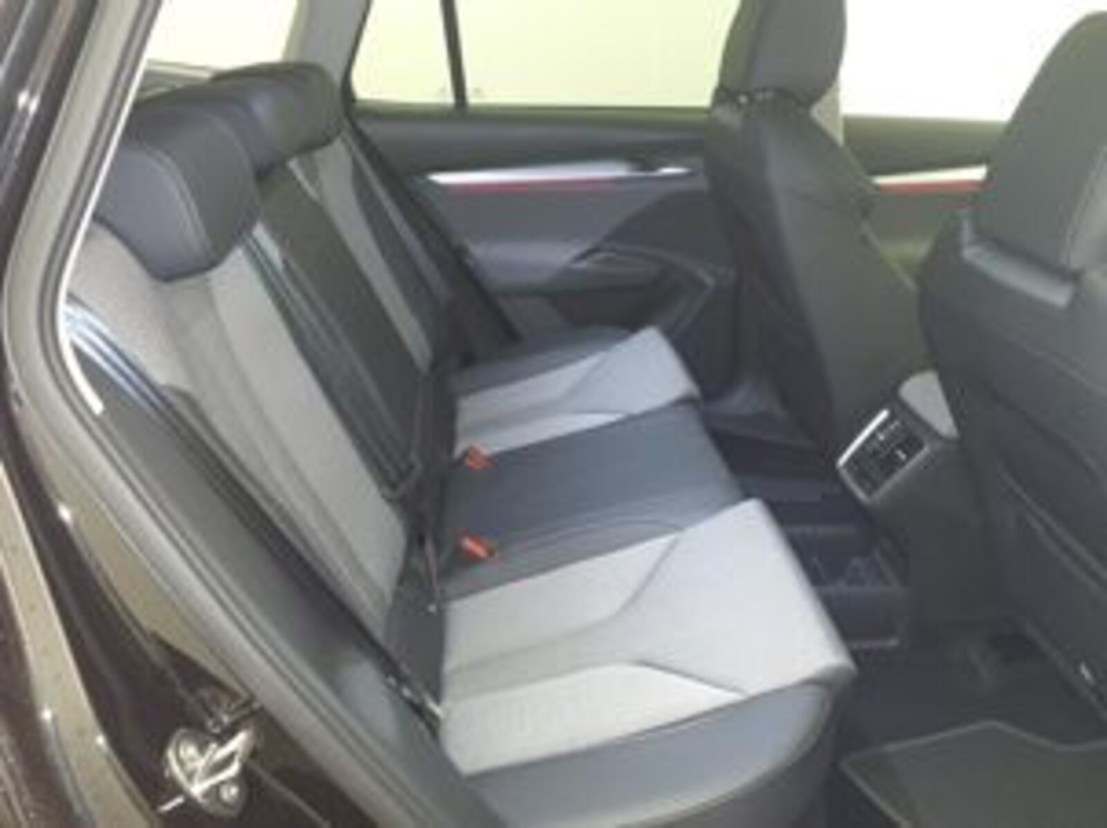 Škoda Enyaq – Bild 8
