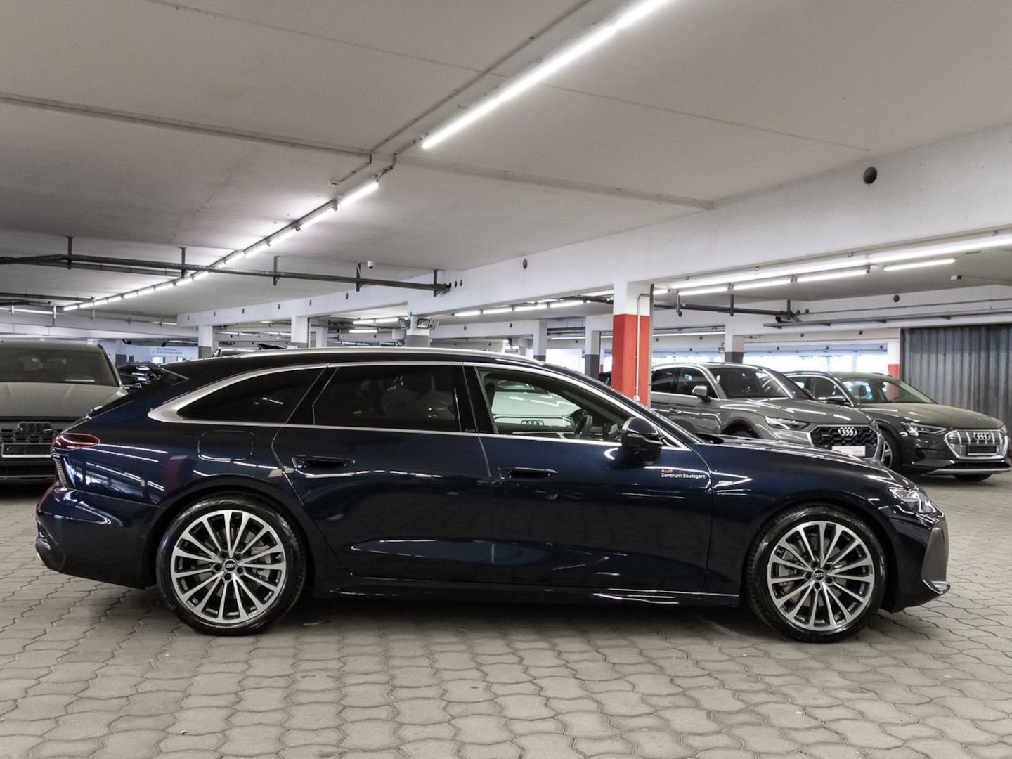 Bild über Audi A6 Avant e-hybrid e-hybrid quattro 220 kW S tronic - für weitere Informationen kontaktieren Sie den Audi Partner