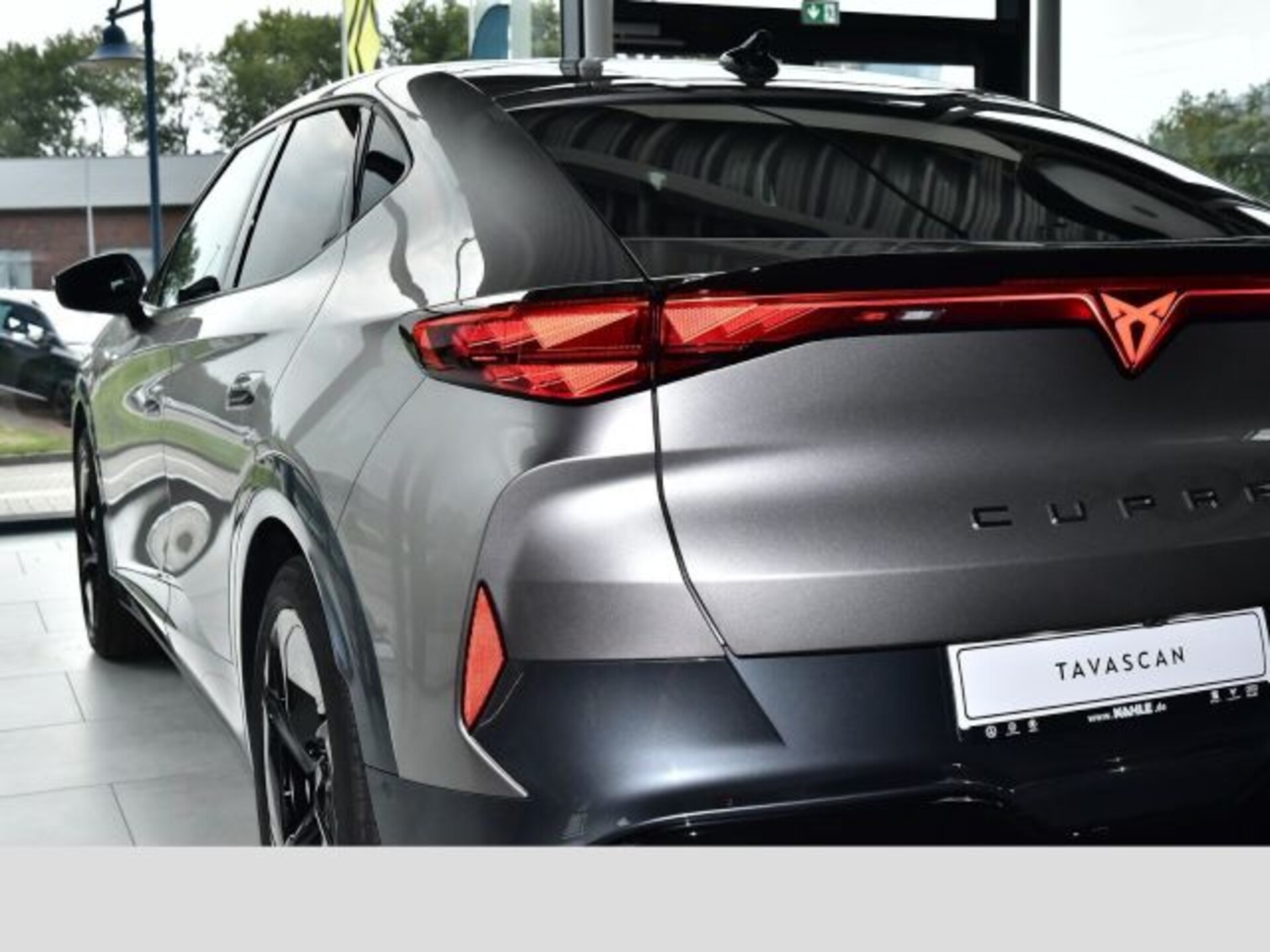 CUPRA Tavascan VZ