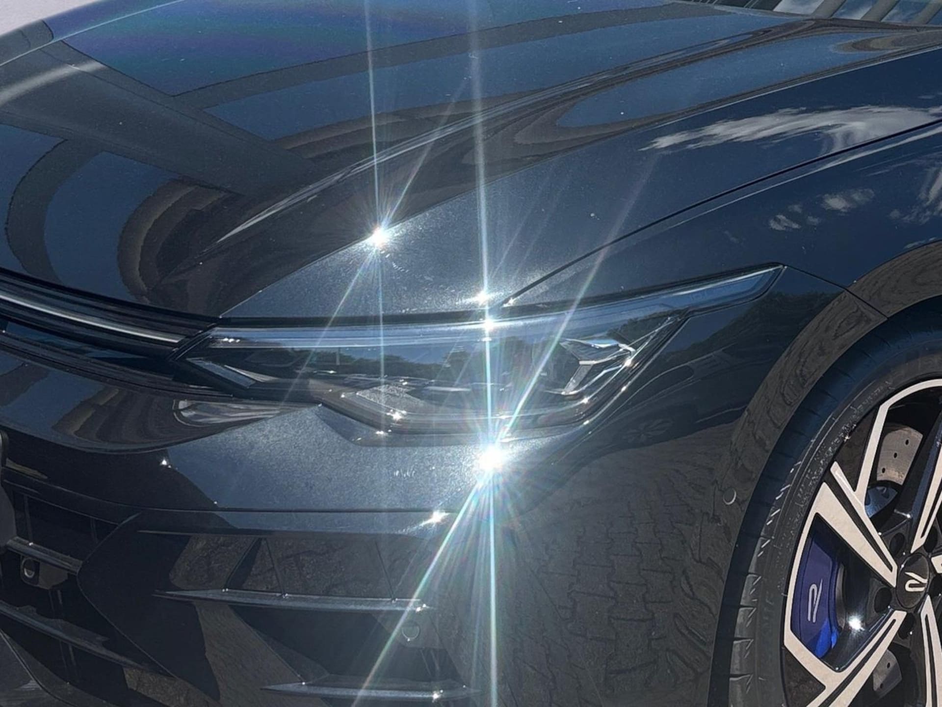 Volkswagen Golf R