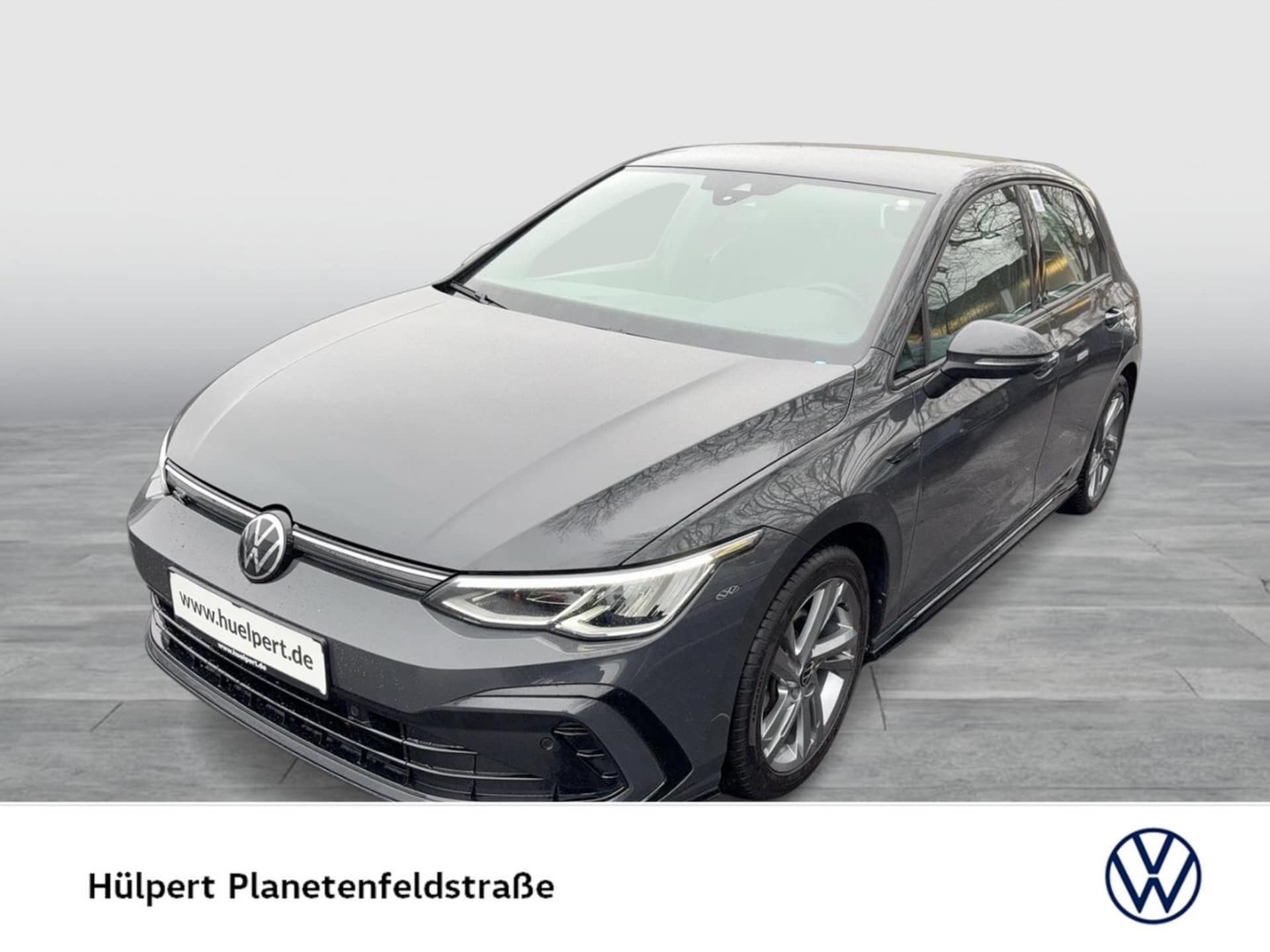Volkswagen Golf R-Line