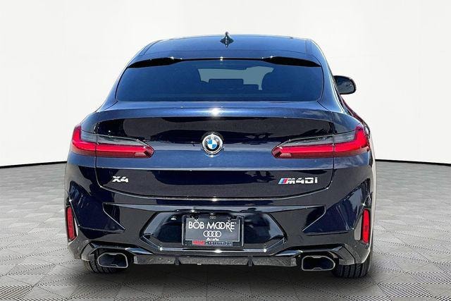 2022 BMW X4