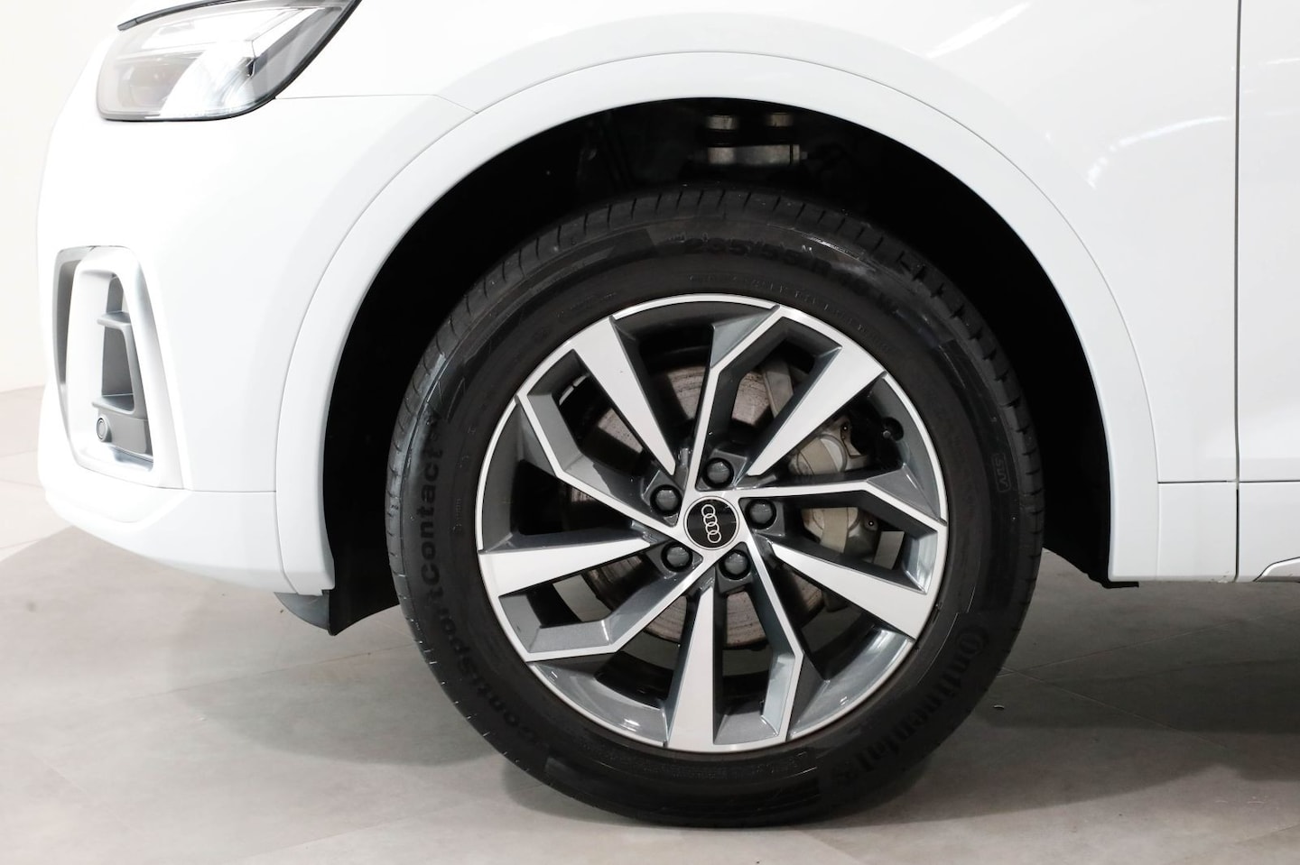 Bild über Audi Q5 40 TFSI quattro S tronic - für weitere Informationen kontaktieren Sie den Audi Partner