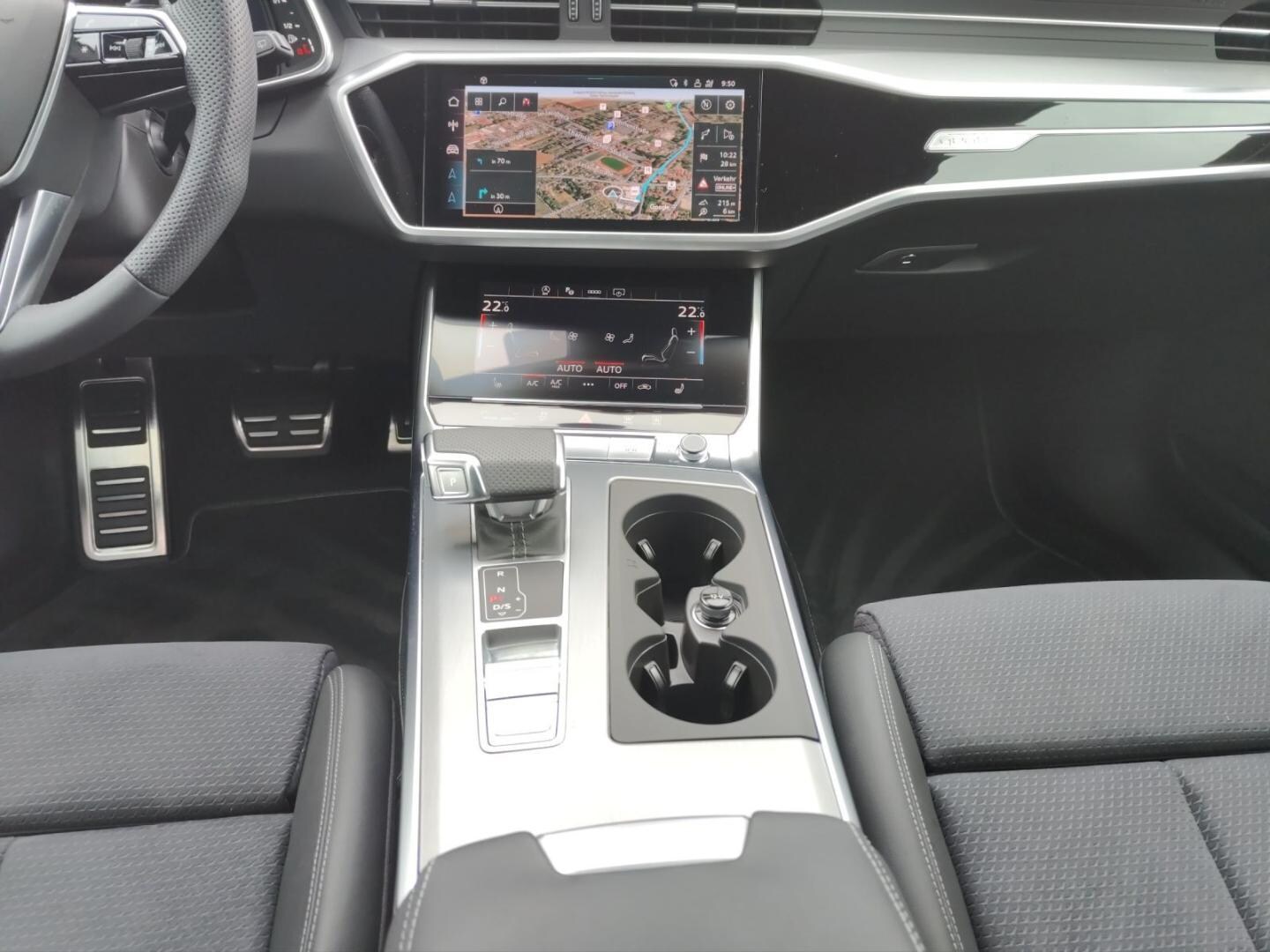 Bild über Audi S6 Avant TDI quattro tiptronic - für weitere Informationen kontaktieren Sie den Audi Partner