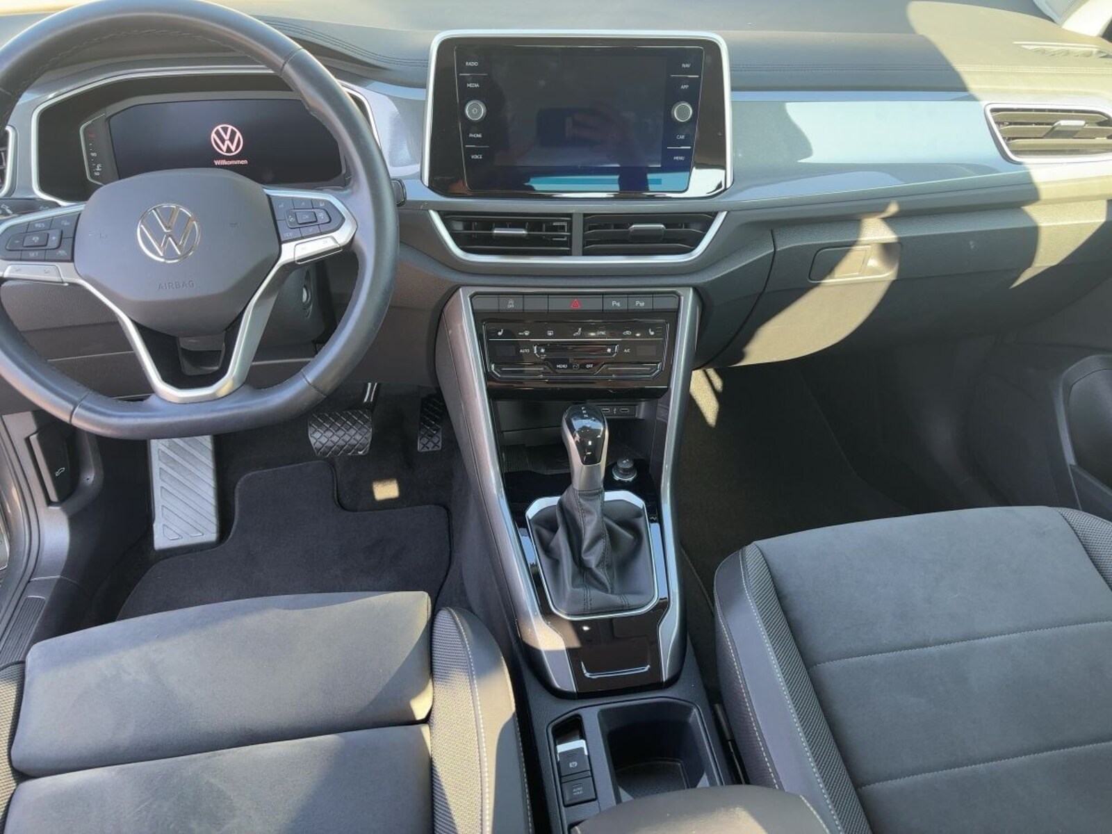 Volkswagen T-Roc – Bild 8