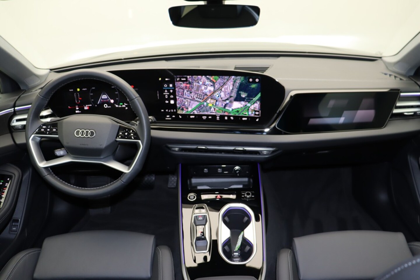 Bild über Audi A6 Avant TDI quattro 150 kW S tronic - für weitere Informationen kontaktieren Sie den Audi Partner