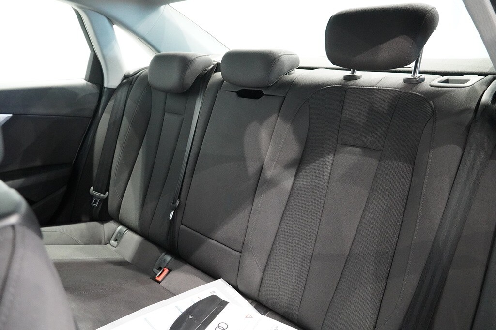 Image about Audi A4 Sedan A4 Sedan 2.0 TDI quattro Proline Sport 190 hk S tronic