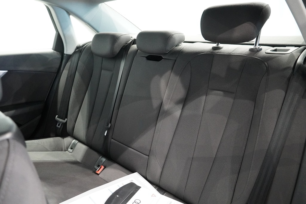 Image about Audi A4 Sedan A4 Sedan 2.0 TDI quattro Proline Sport 190 hk S tronic