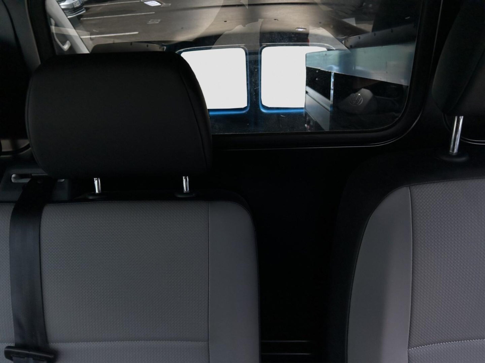 Volkswagen T6.1 Transporter Kasten langer Radstand
