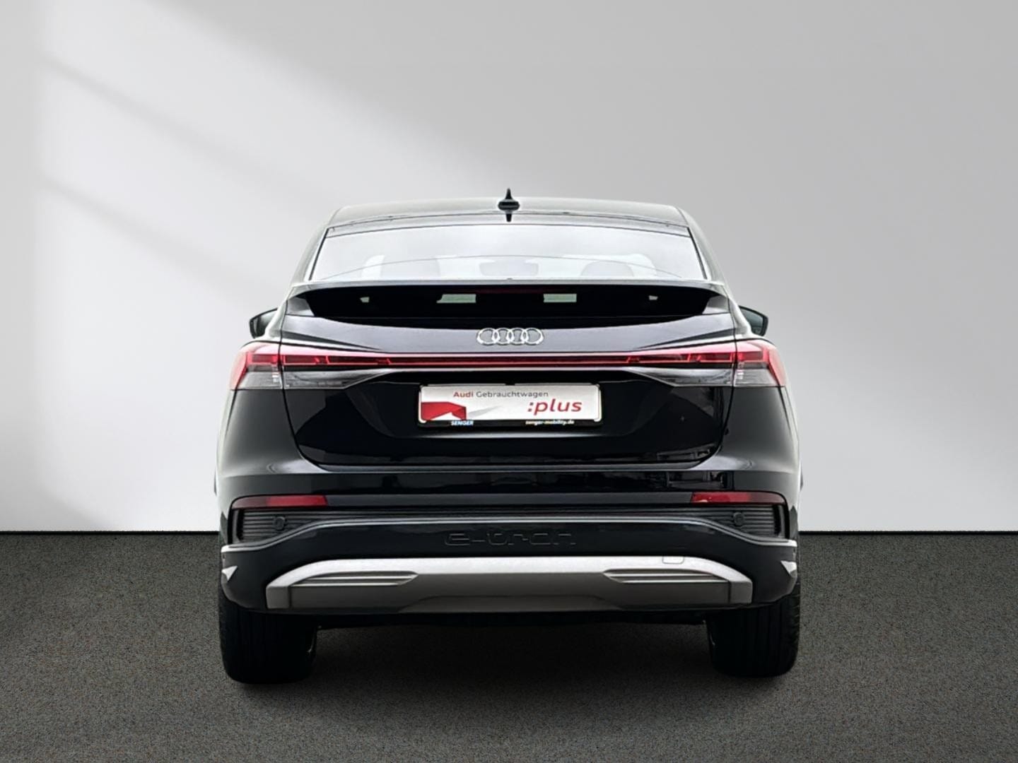 Bild über Audi Q4 Sportback e-tron 35 e-tron - für weitere Informationen kontaktieren Sie den Audi Partner