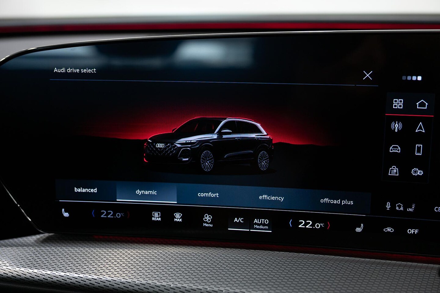Image about Audi SQ5 SUV TFSI 270 kW edition one