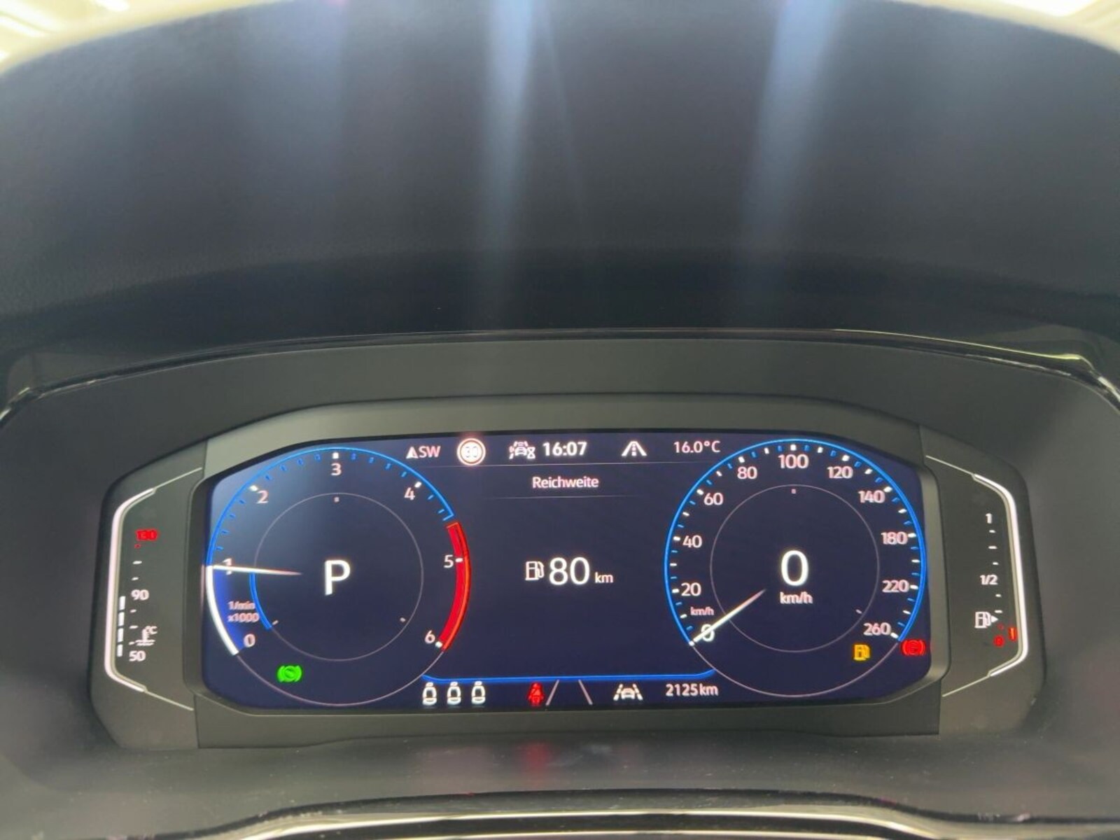Volkswagen Touran – Bild 14