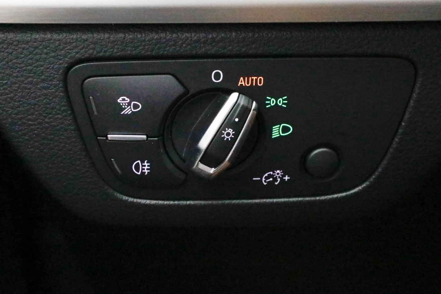Bild über Audi Q5 40 TFSI quattro S tronic - für weitere Informationen kontaktieren Sie den Audi Partner