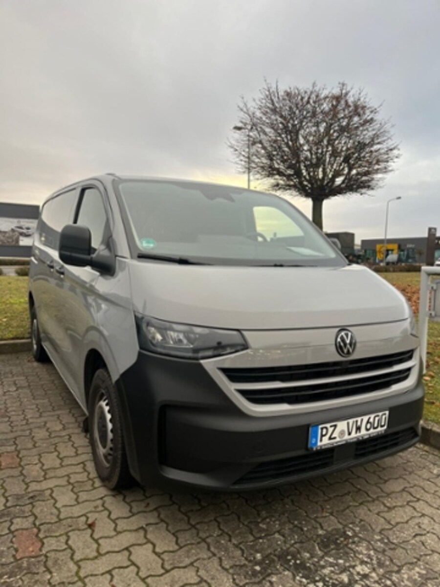 Volkswagen Transporter Kasten kurzer Radstand – Bild 2