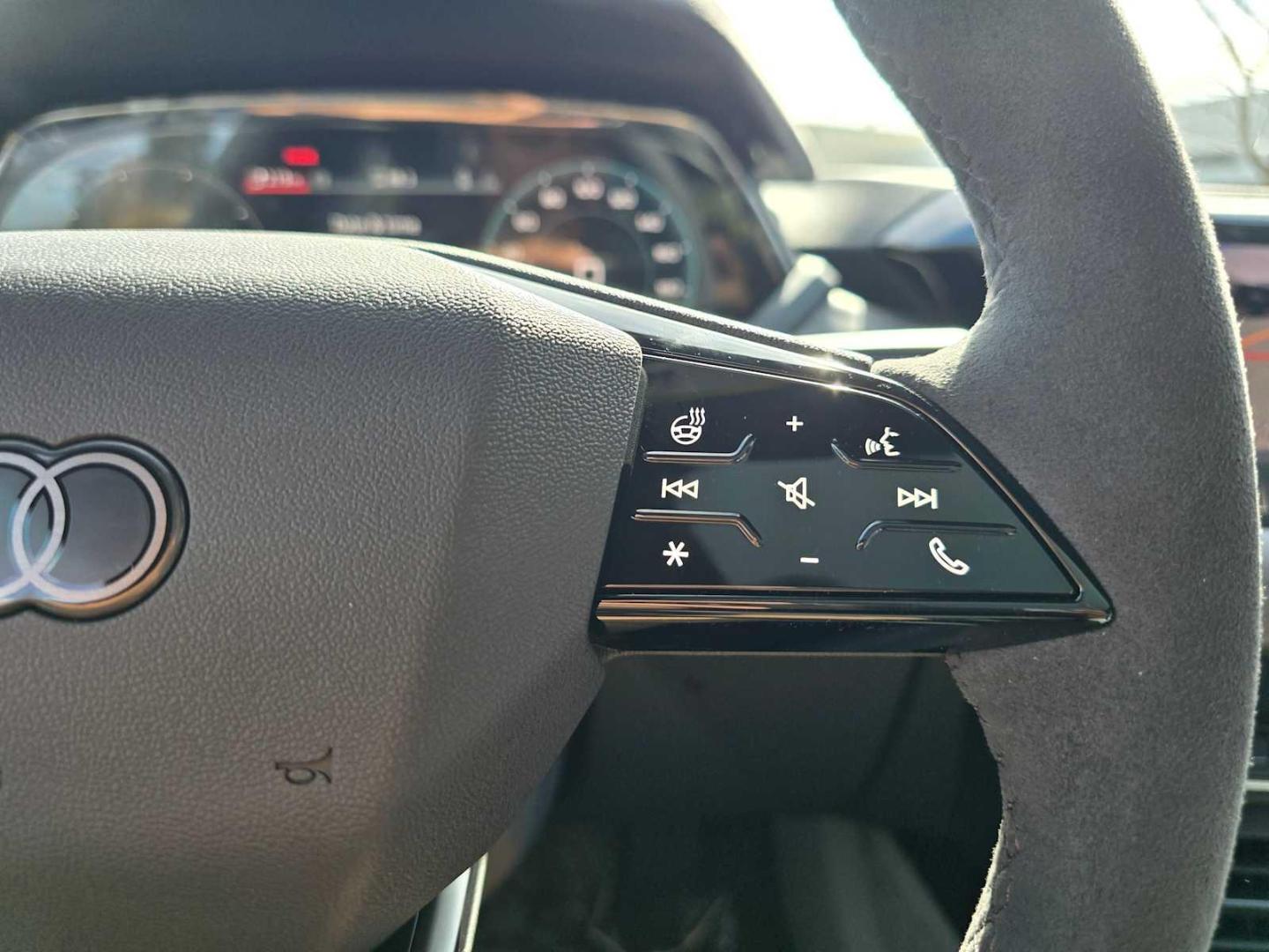 2025 Audi S e-tron GT Prestige - Photo 35