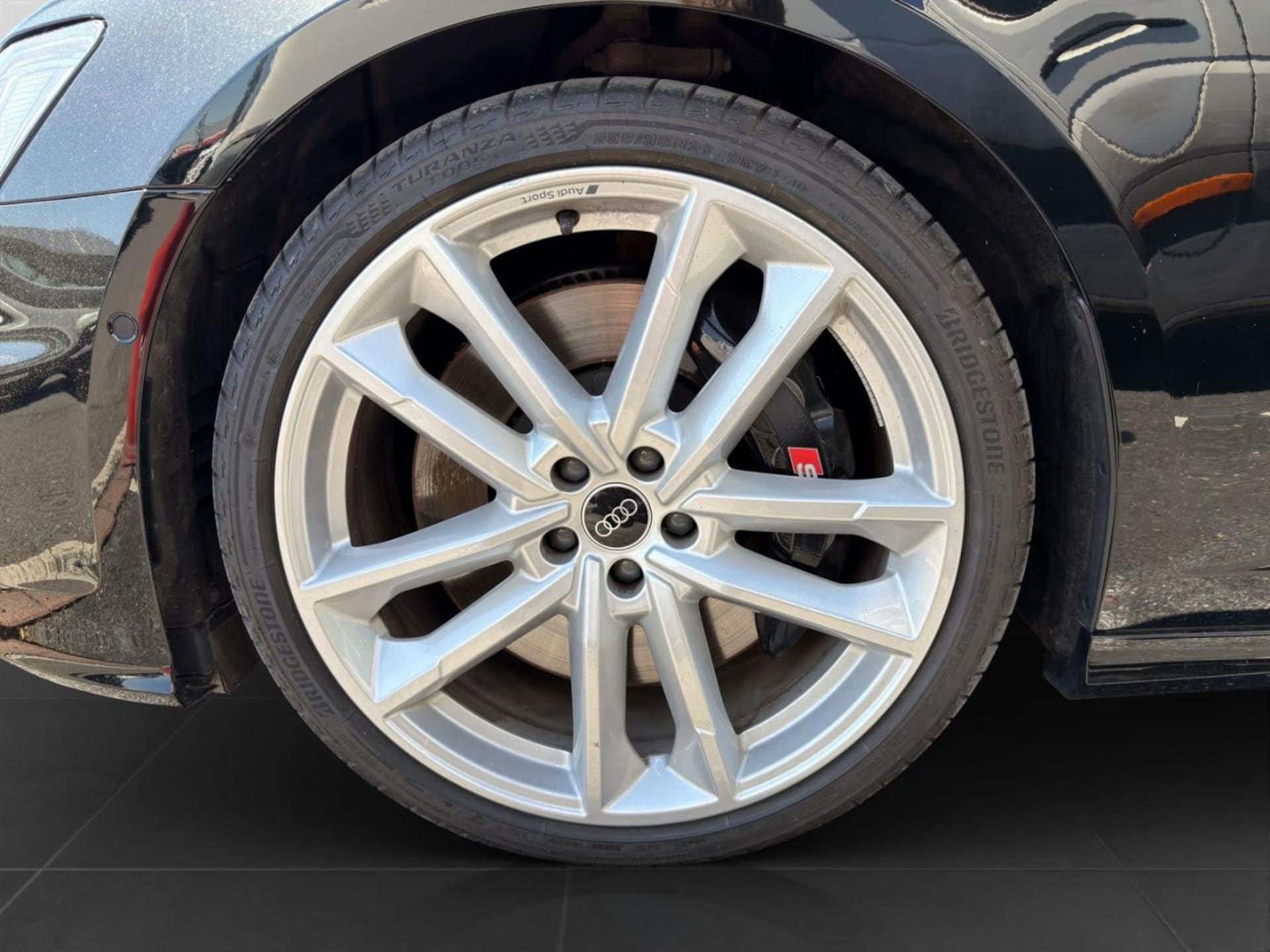 Audi S6 Avant