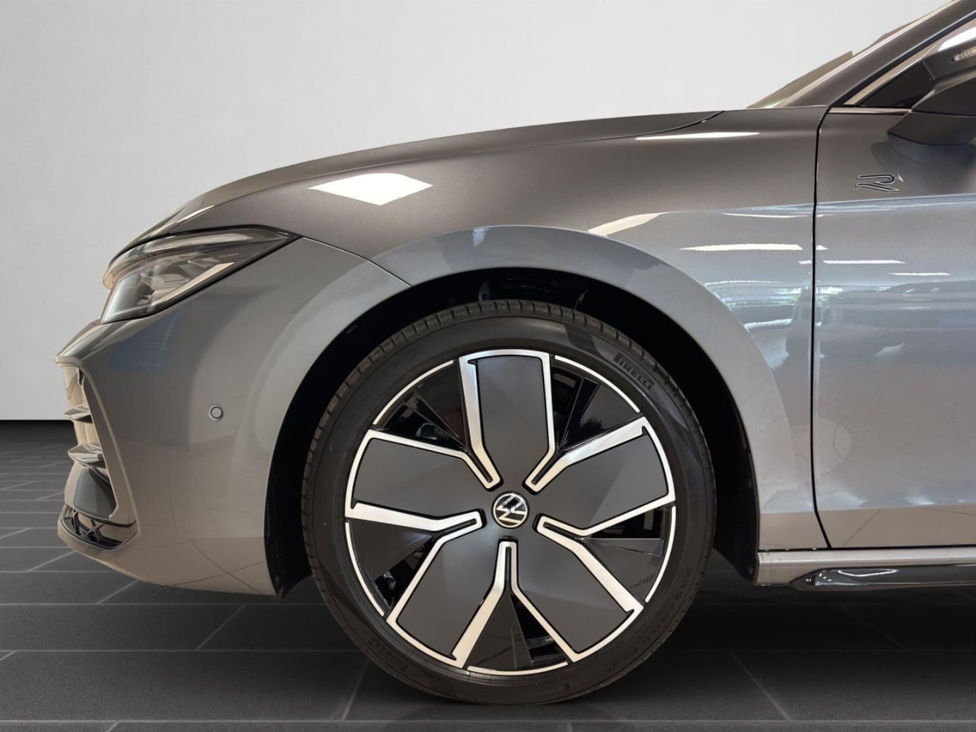 Volkswagen Passat R-Line