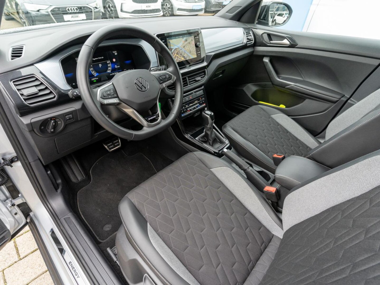 Volkswagen T-Cross – Bild 12