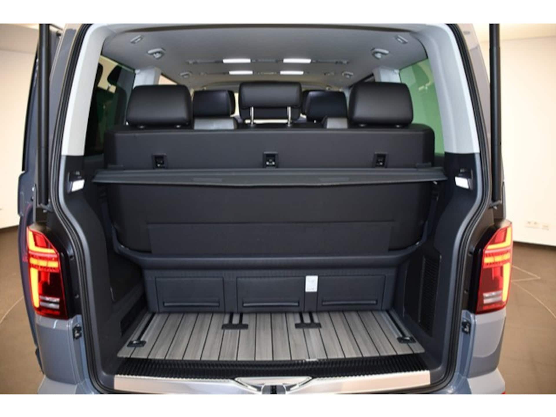 Volkswagen T6.1 Multivan Highline