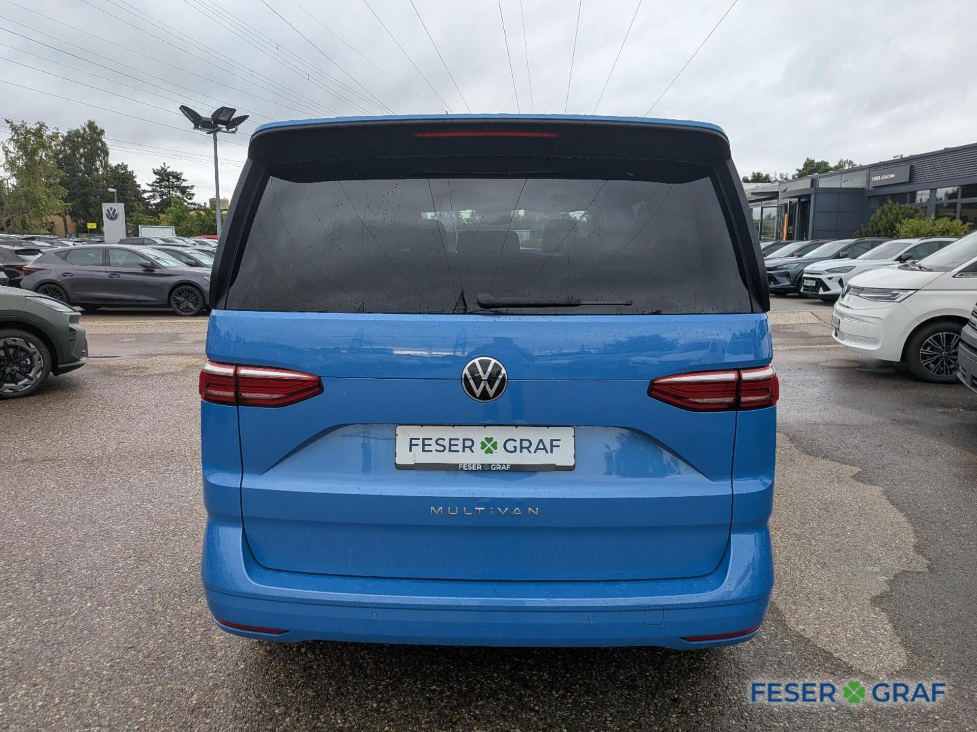 Volkswagen Multivan Basis-Modell