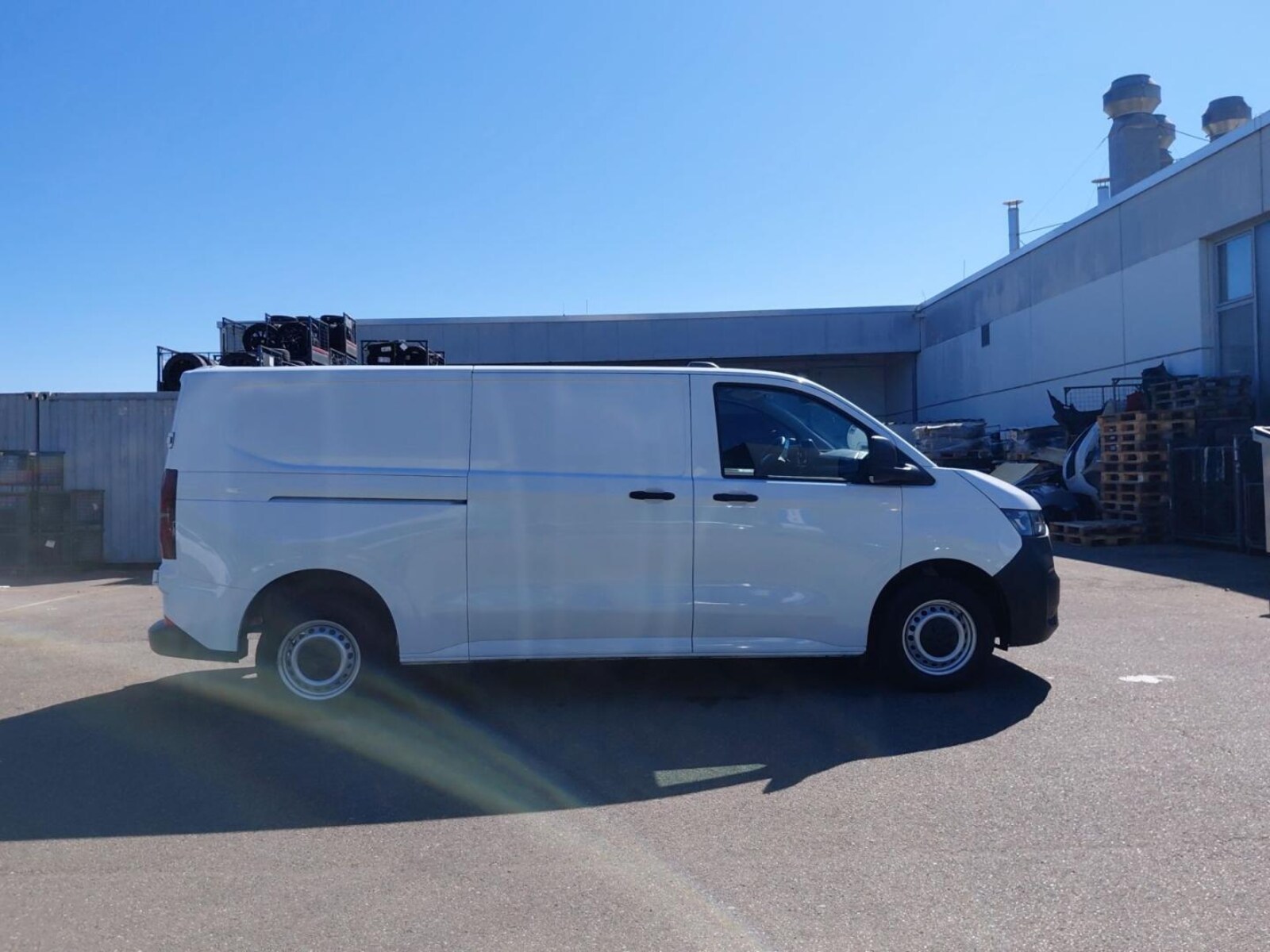 Volkswagen Transporter Kasten langer Radstand – Bild 6