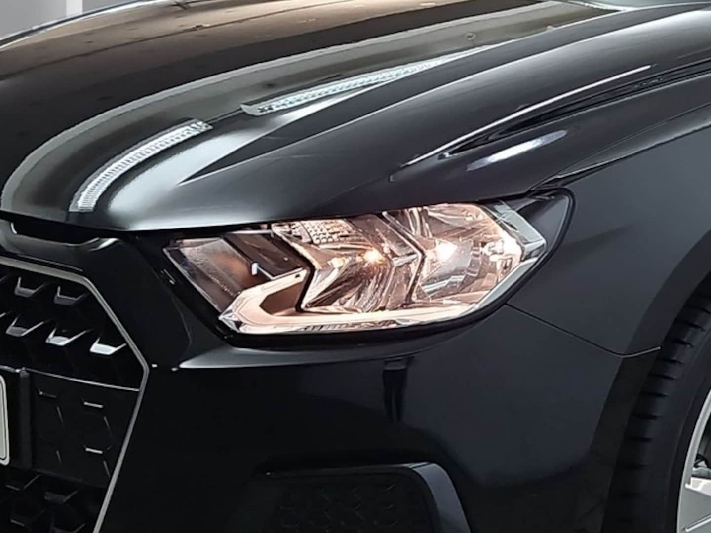Bild über Audi A1 Sportback advanced 30 TFSI Schaltgetriebe - für weitere Informationen kontaktieren Sie den Audi Partner