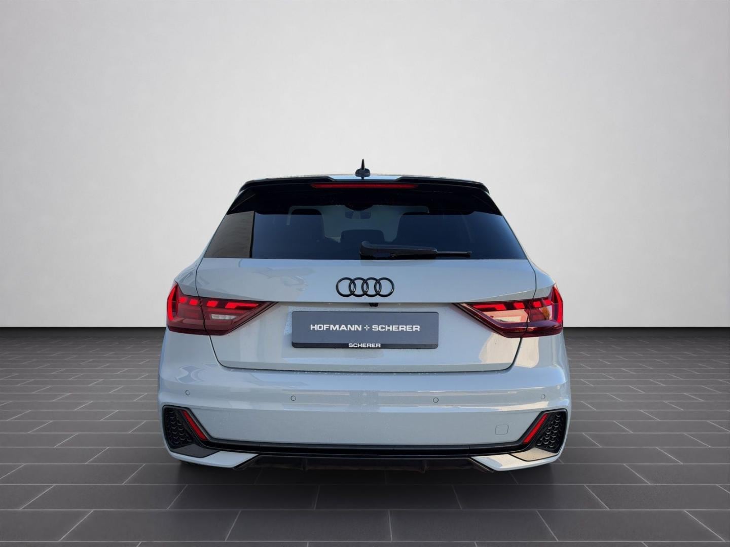 Bild über Audi A1 Sportback S line 30 TFSI S tronic - für weitere Informationen kontaktieren Sie den Audi Partner